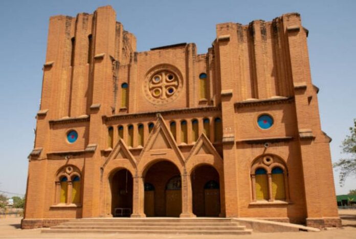 10 Best Ways to Get Around Ouagadougou, Burkina Faso